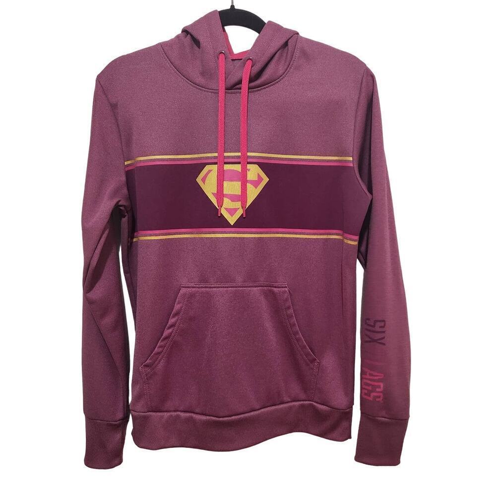 Six Flags Super Girl Hoodie Pink Six Flags Spell Out Thumb Holes Small Pullover - Picture 1 of 10